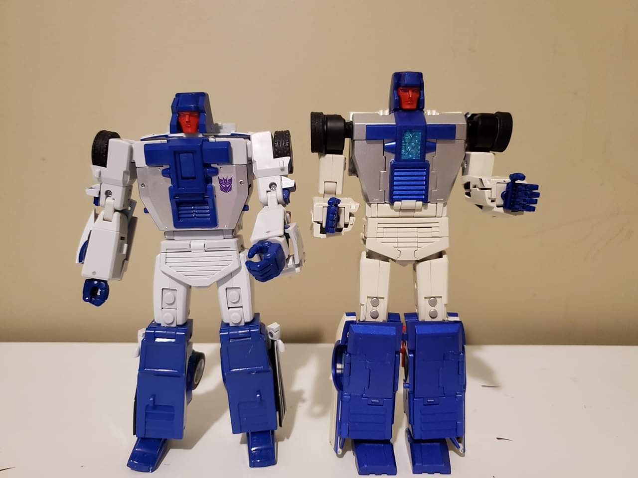 [Fanstoys] Produit Tiers - FT-31 Marauder (FT-31A à FT-31E) - aka Stunticons forme Menasor/Menaseur - Page 3 55R3Aa8t_o