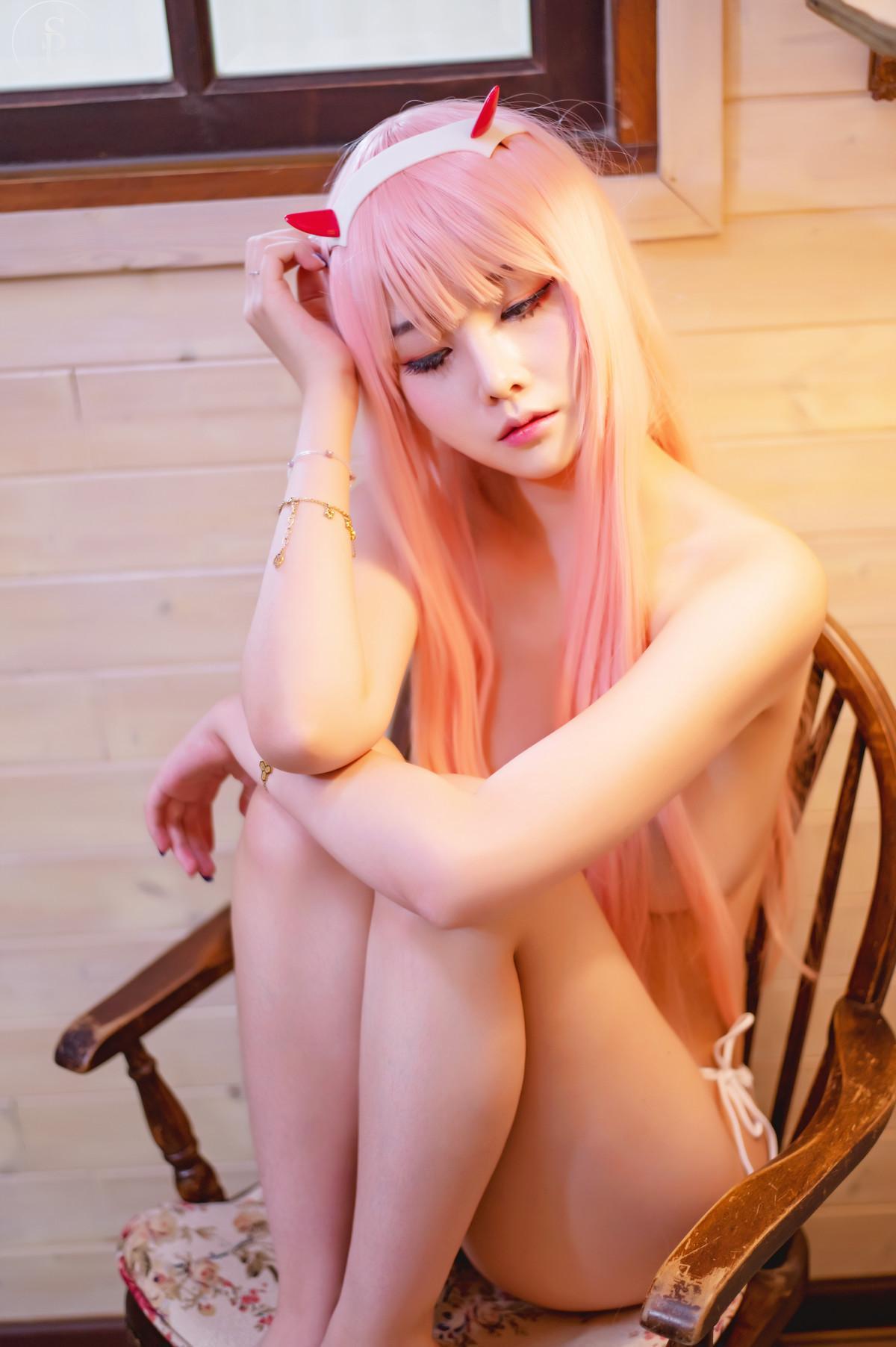 Yuna 유나, [SAINT Photolife] Zero Two(45)