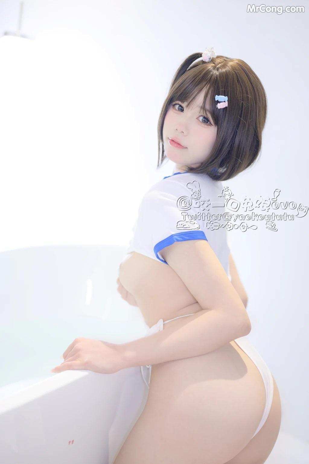 Coser@黏黏团子兔: 纯白欲缸 (57 photos)(21)