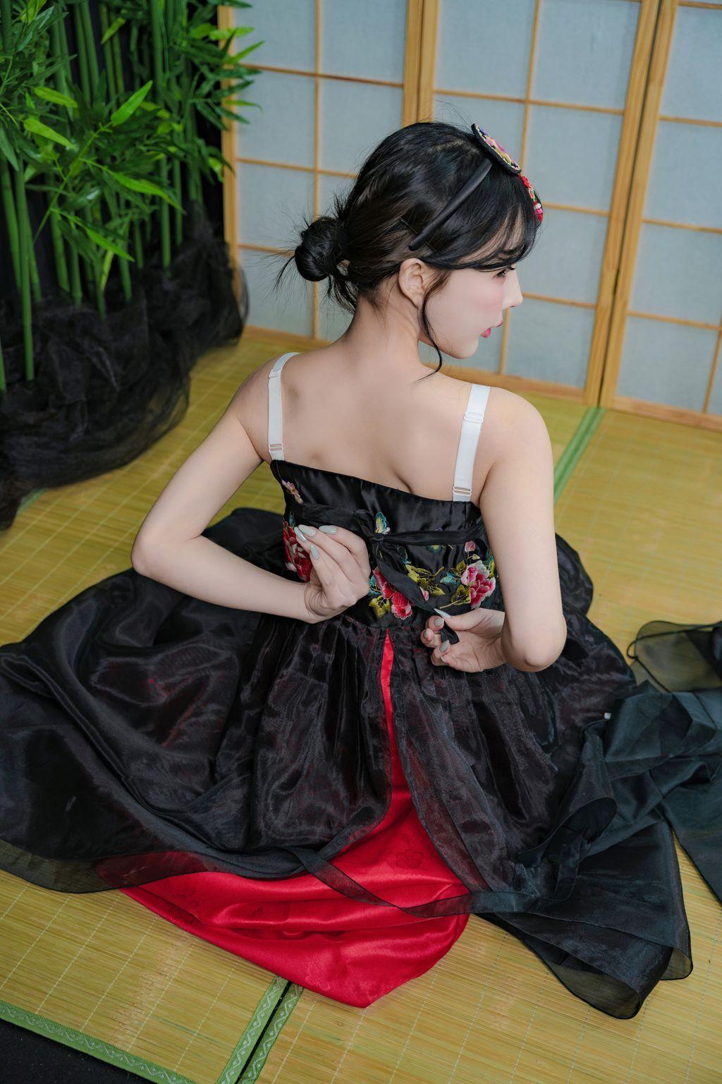 [PUSSYLET] Vol.42: Candy No.7 (70 photos)(31)