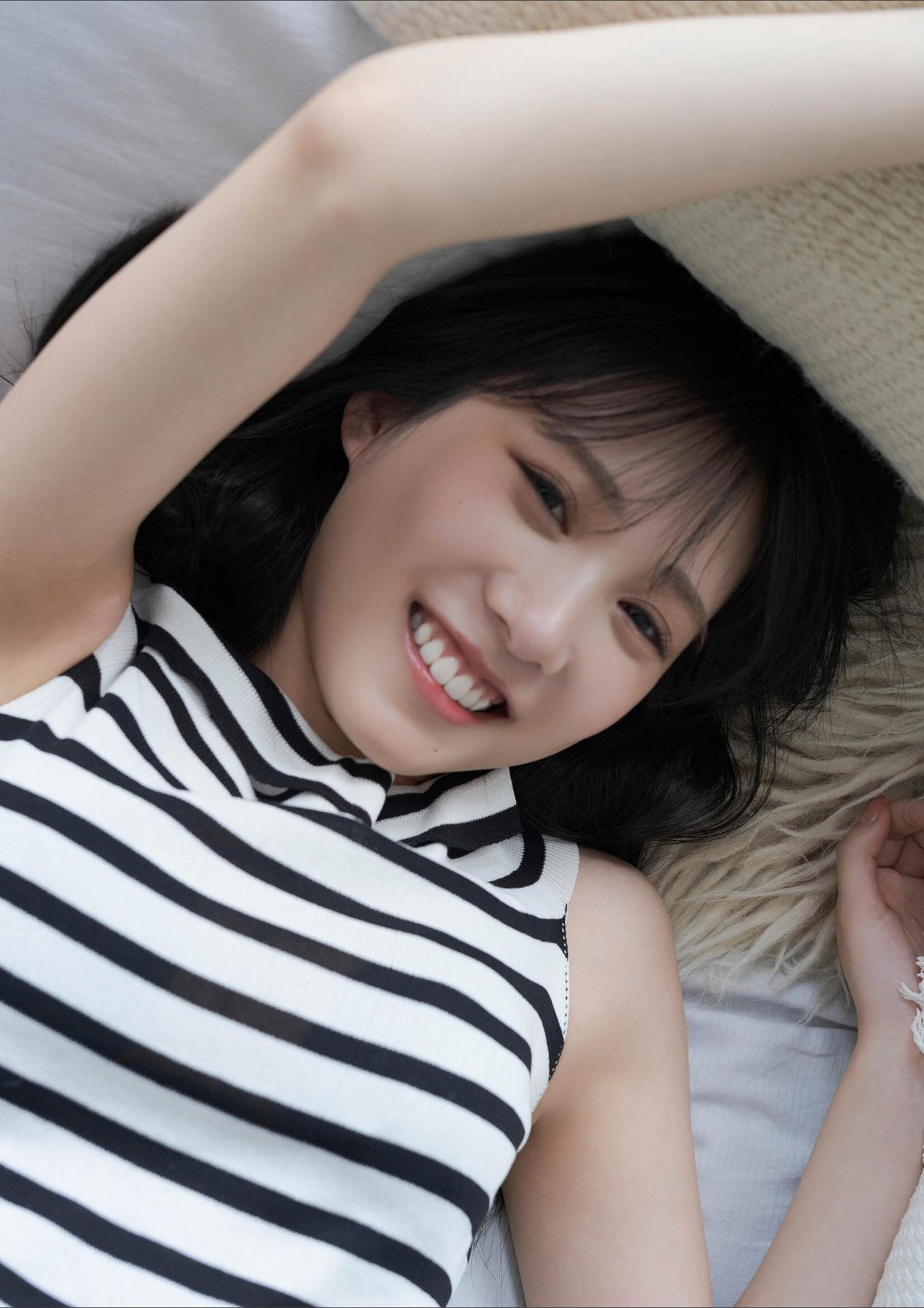 Sumire Yokono 横野すみれ, BUBKAデジタル写真集 「そのカーブ、反則級！」 Set.01(6)