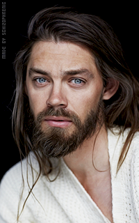 Tom Payne, avatars EculpU80_o