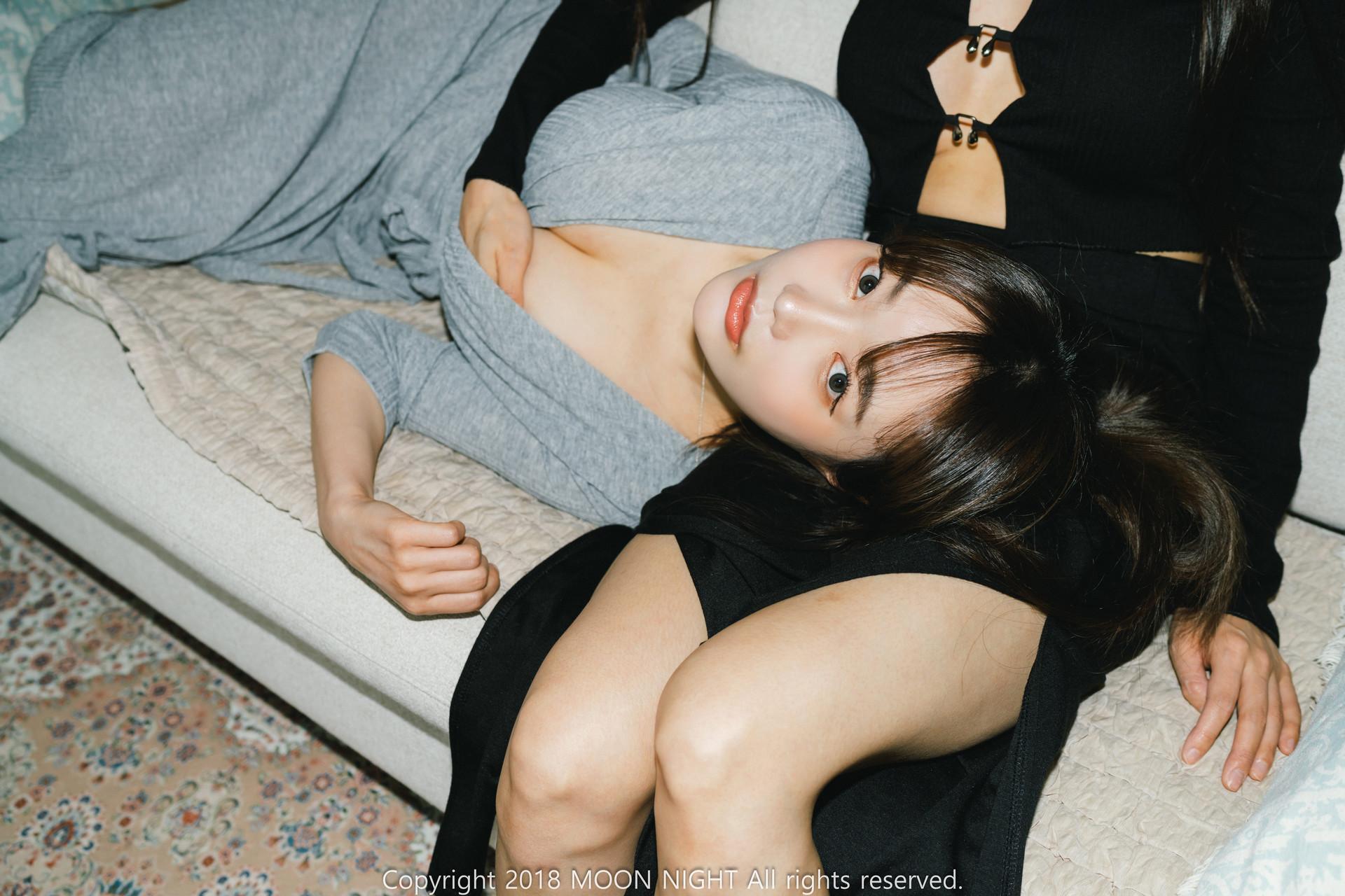 Mona 모나, Jucy 쥬시, [Moon Night Snap] Loveholic Vol.2(11)