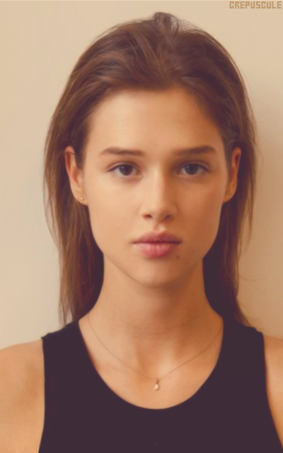 Anaïs Pouliot - Page 6 TwIJSECL_o