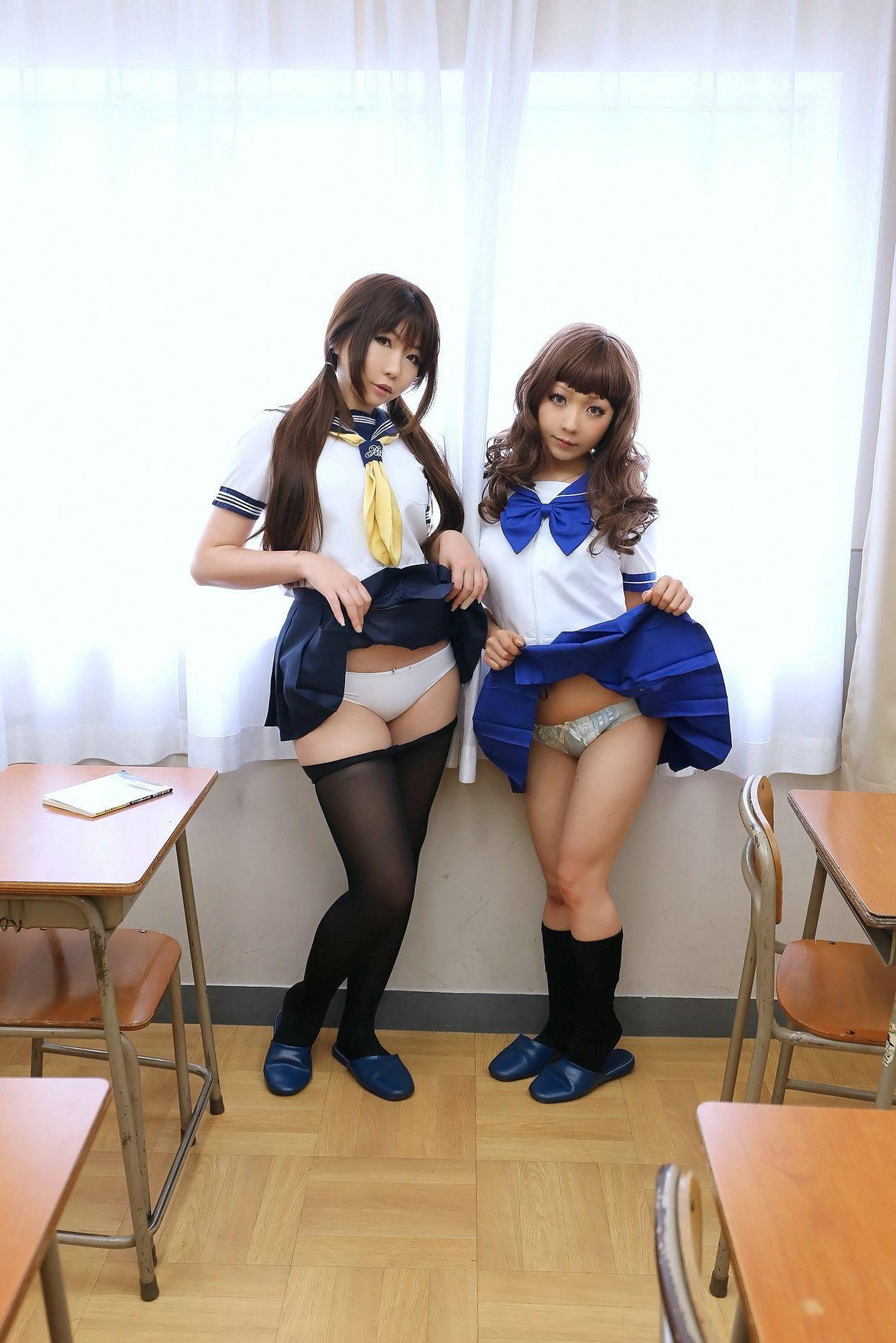 日暮りん&日暮らん [Sailor Osanpo -Shukketsu Dai Service] [日暮企画] 写真集(82)