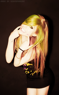 Avril Lavigne ATPeBwGy_o