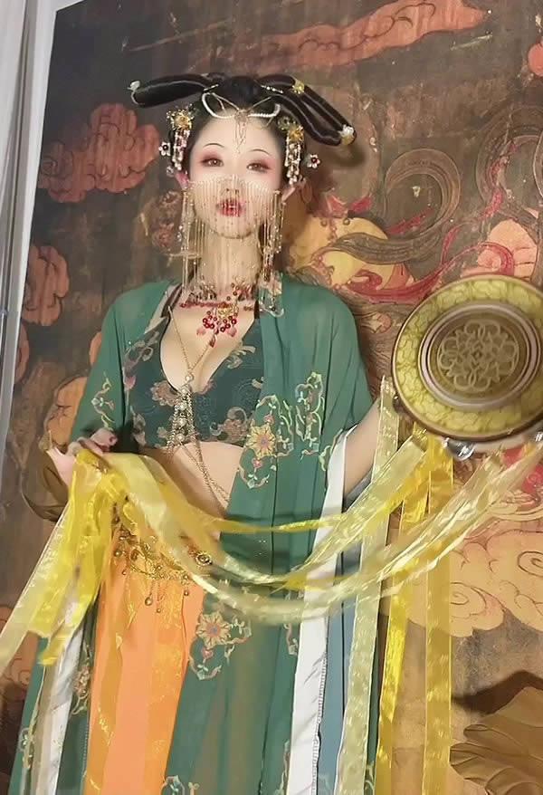 网红小美女钛合金TiTi - 画中仙(2)