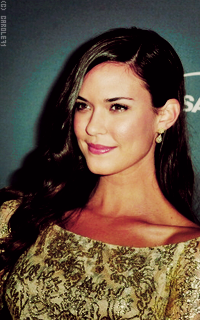 Odette Annable  Fk3AL3kR_o