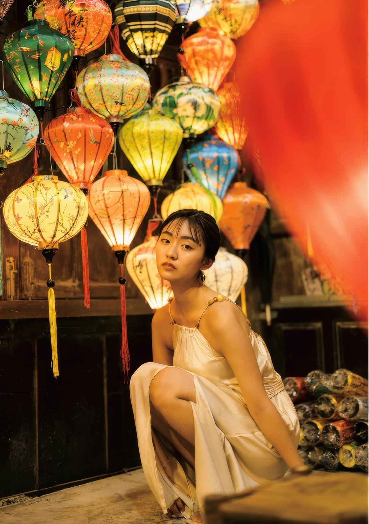 Runa Toyoda 豊田ルナ, 写真集 『Good to see Moon』 Set.05(2)