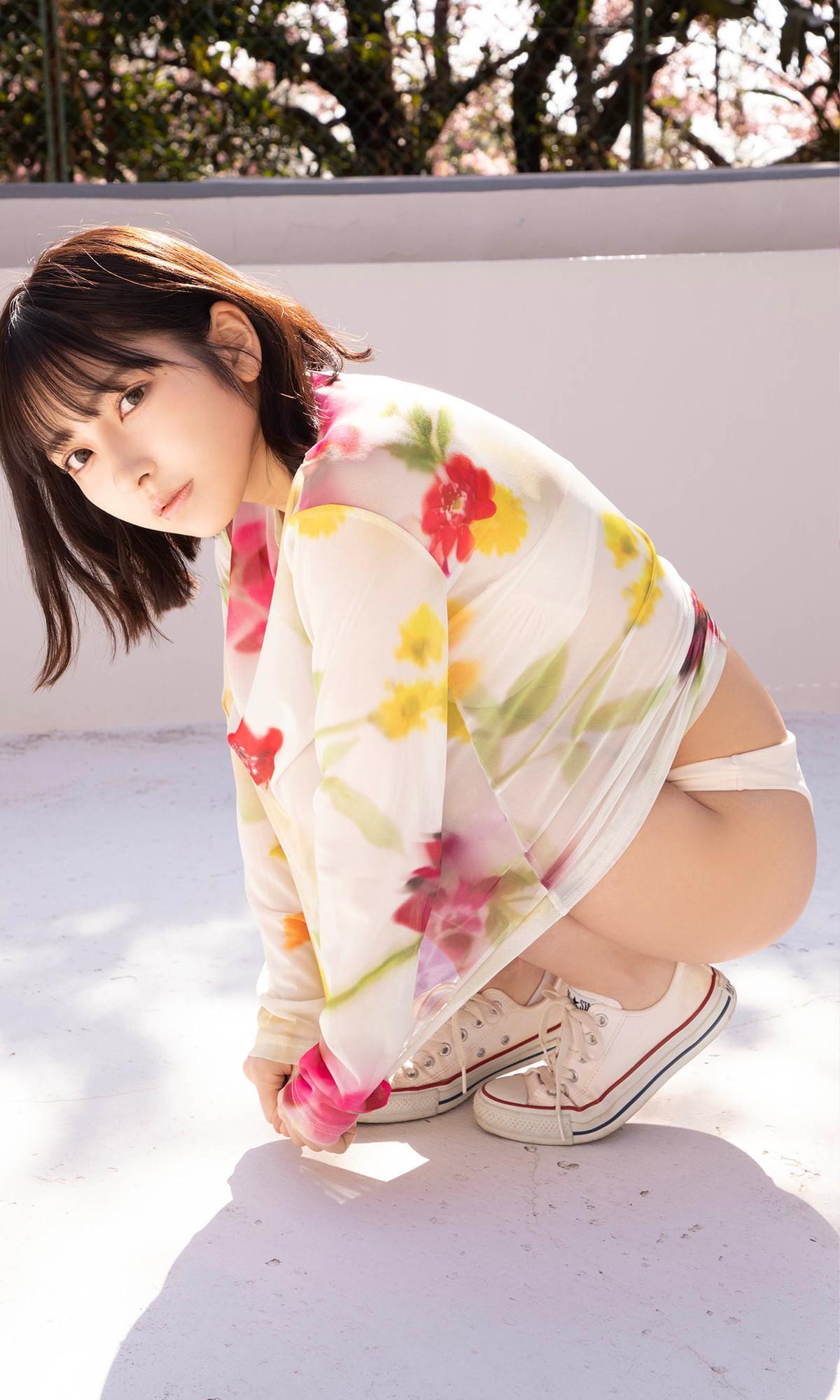 Toumi 十味, 週プレ Photo Book 「キミと春らんまん」 Set.01(5)