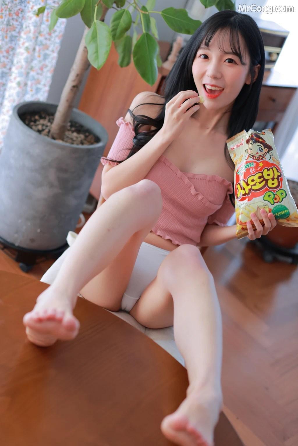 쏘블리 (@leeesovely): Housekeeper 2-1 Photo Set Collection (94 photos )(71)