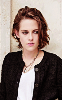 Kristen Stewart CqlkFOhN_o