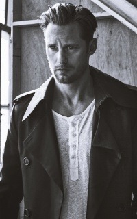 1970 - Alexander Skarsgard  97p5yyBj_o