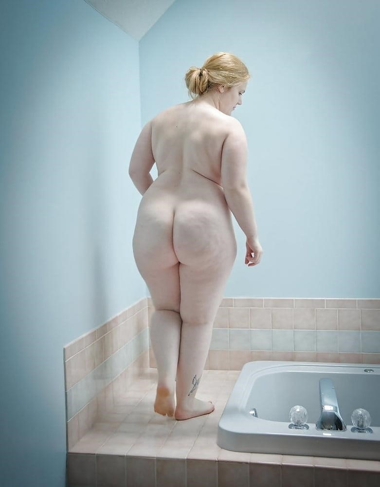 Naked pale white girl-9487