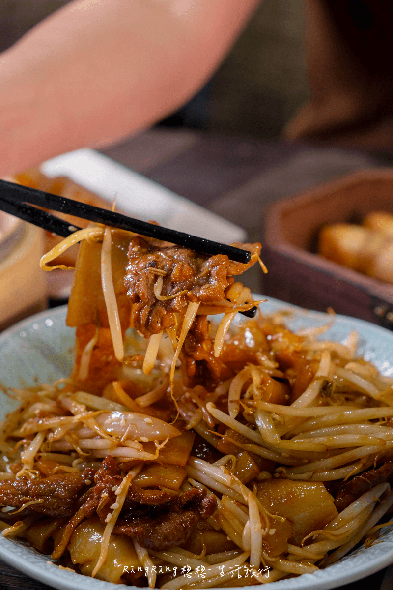 蒸鮮腸粉乾炒牛河