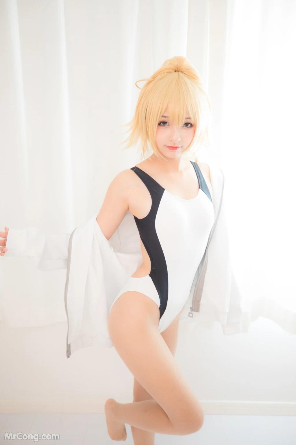 Coser@神楽坂真冬 Vol.036: 电子相册-白贞德《Swimingthedrea》(150 photos)(4)