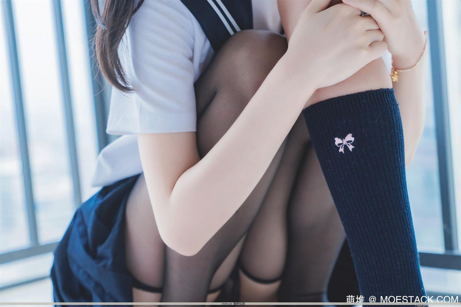 微博美女:@桜桃喵 – 她(制服×制服) (微博美女:@桜桃喵&福利妹子图-萌系小姐姐治愈系美少女Coser@木绵绵OwO)[37P](35)