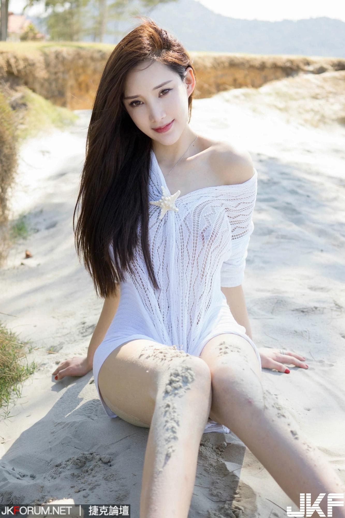 白皙美女周妍希人体艺术写真套图 - 2(9)
