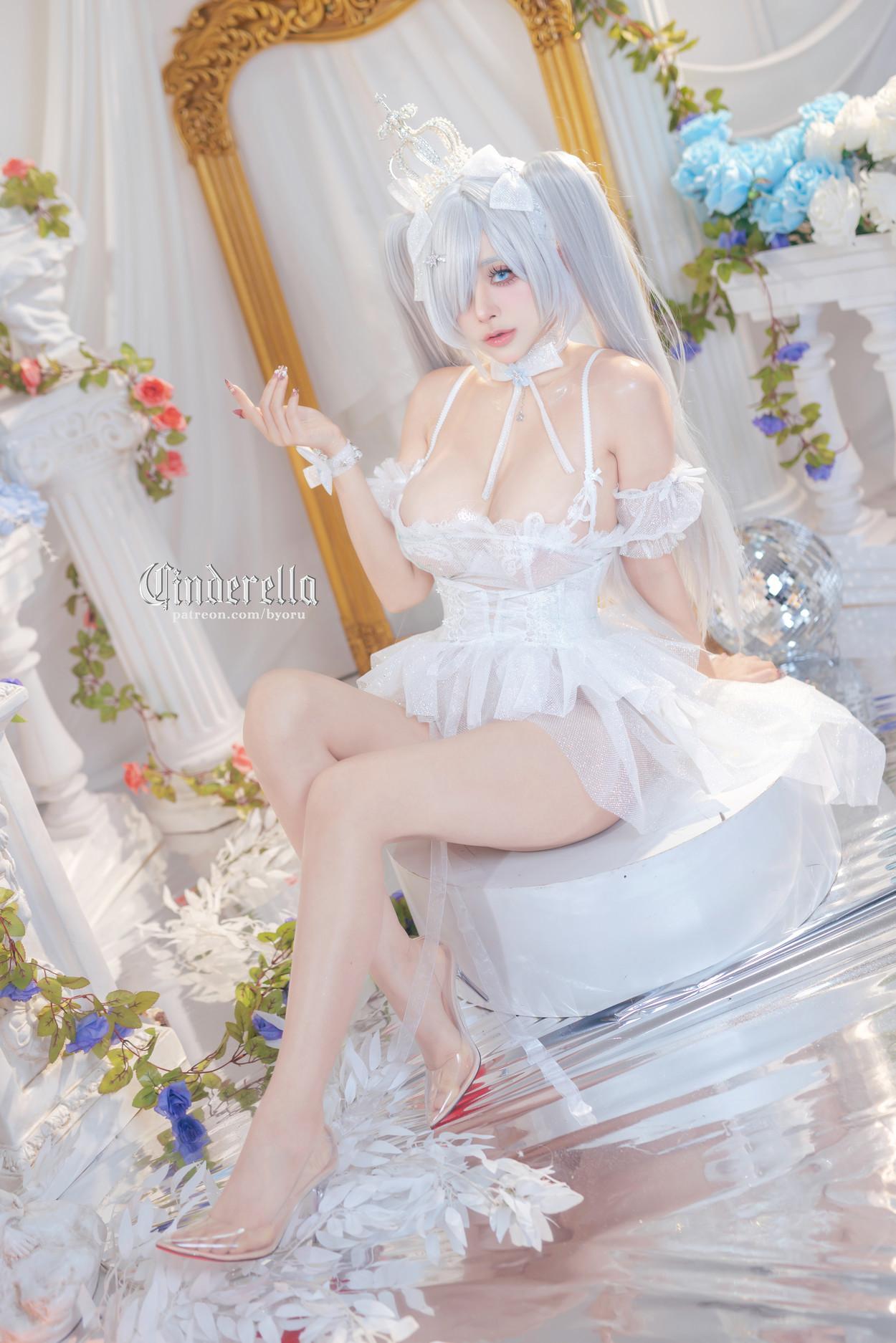 Cosplay 日本性感萝莉Byoru Cinderella(2)