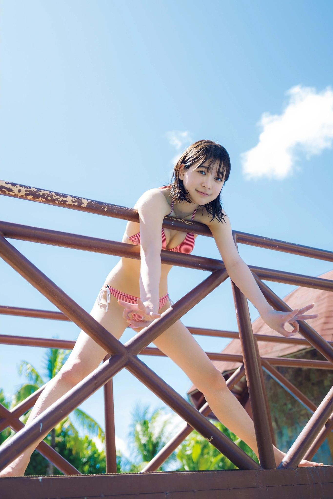 Maya Imamori 今森茉耶, 1st写真集 「恋がはじまクる」 Set.04(26)