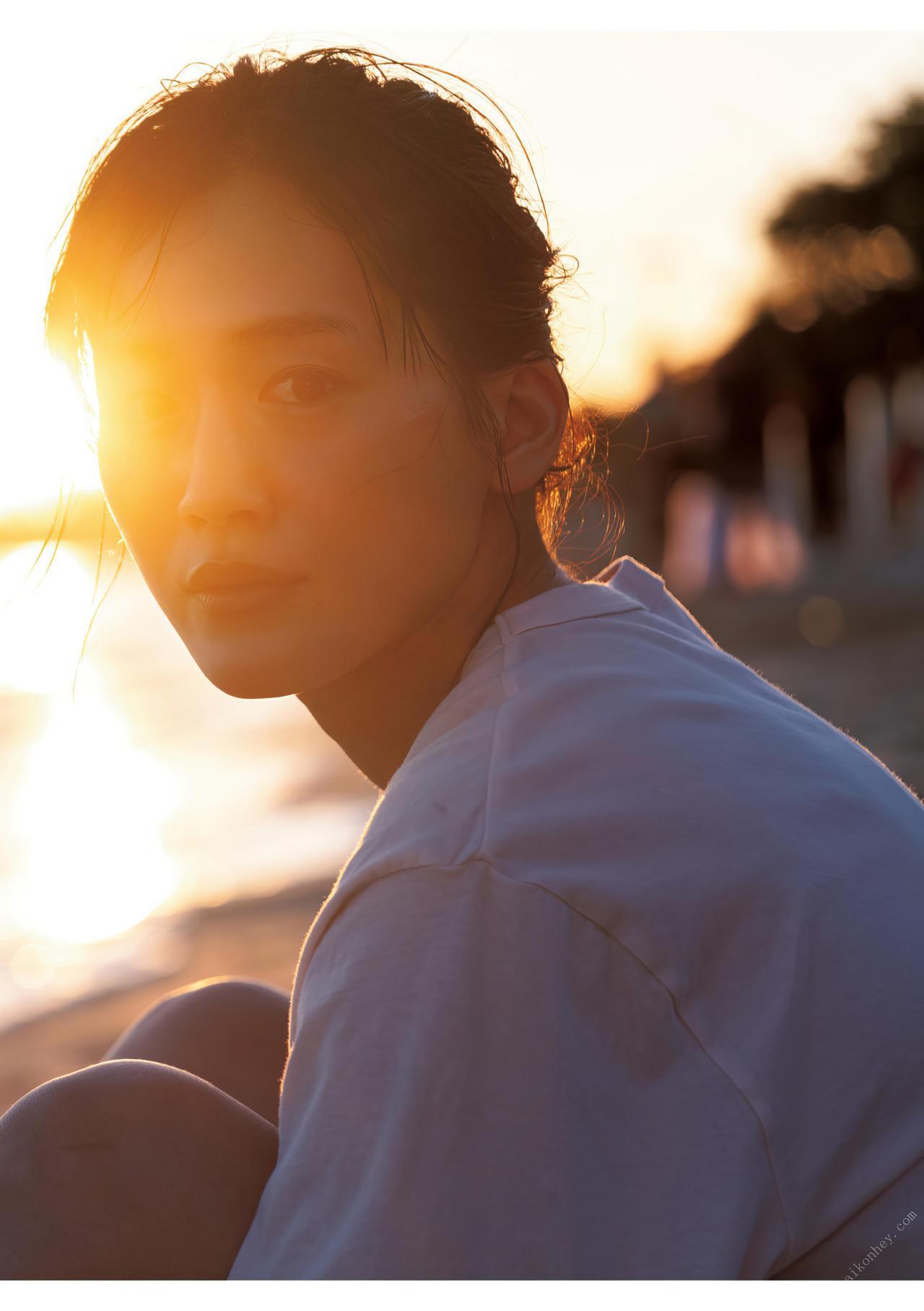 Haruka Ayase 绫濑遥, 写真集 [ハルカノイセカイ 02] Set.03(40)