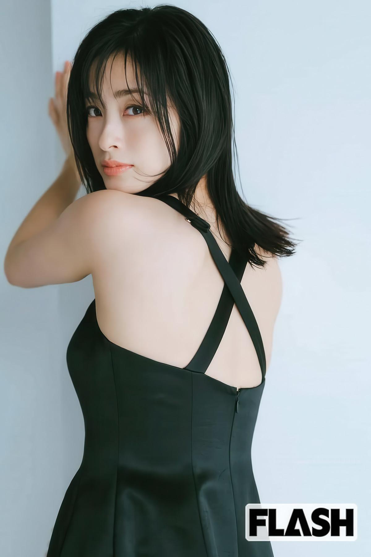 Aya Ueto 上戸彩, FLASH 2025.07.08 (フラッシュ 2025年7月8日号)(19)