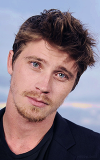 Garrett Hedlund TtrXvLMg_o