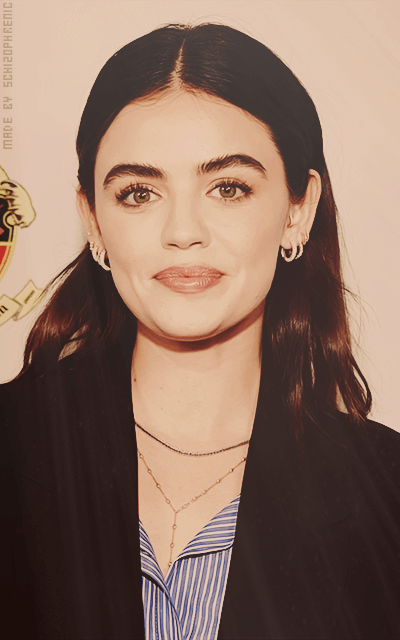 Lucy Hale EQhP8L2z_o