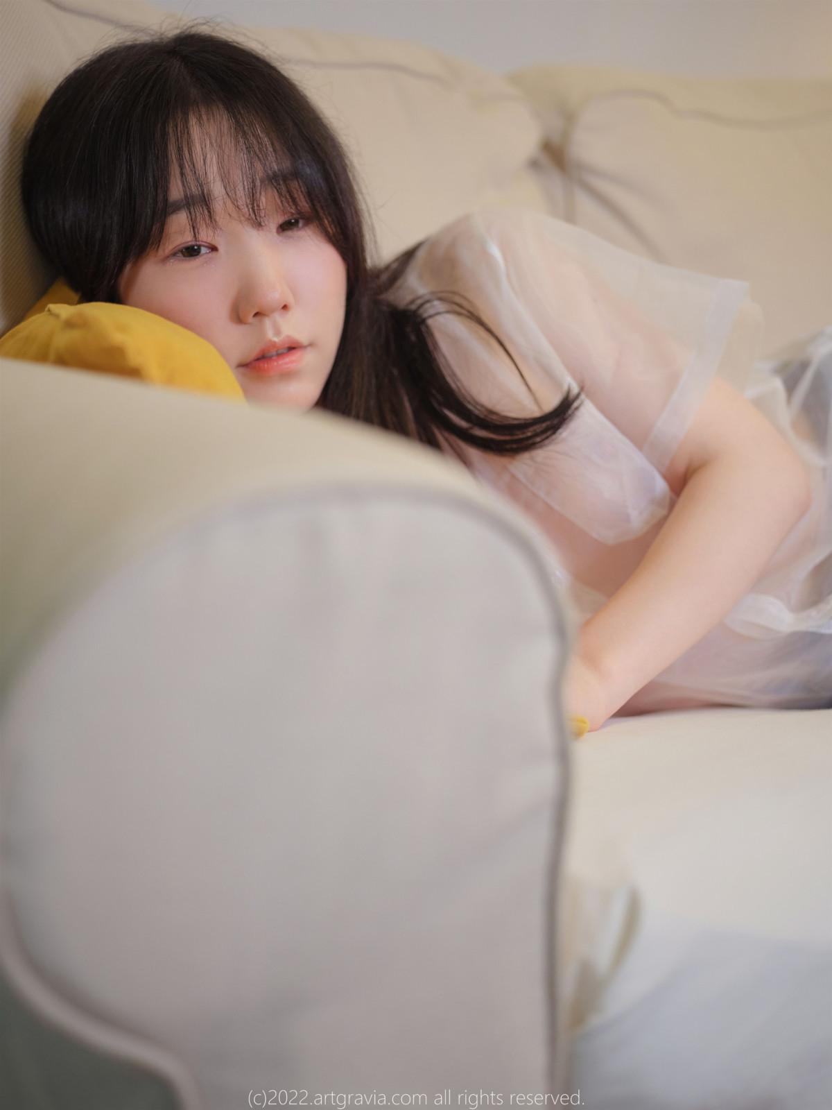 Han Yeri 한예리, ArtGravia Vol.425 Photobook Set.01(16)