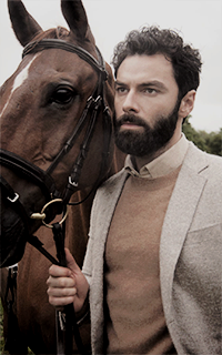 Aidan Turner BwGrIiXS_o