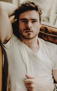 Richard Madden Xc7j02C0_o