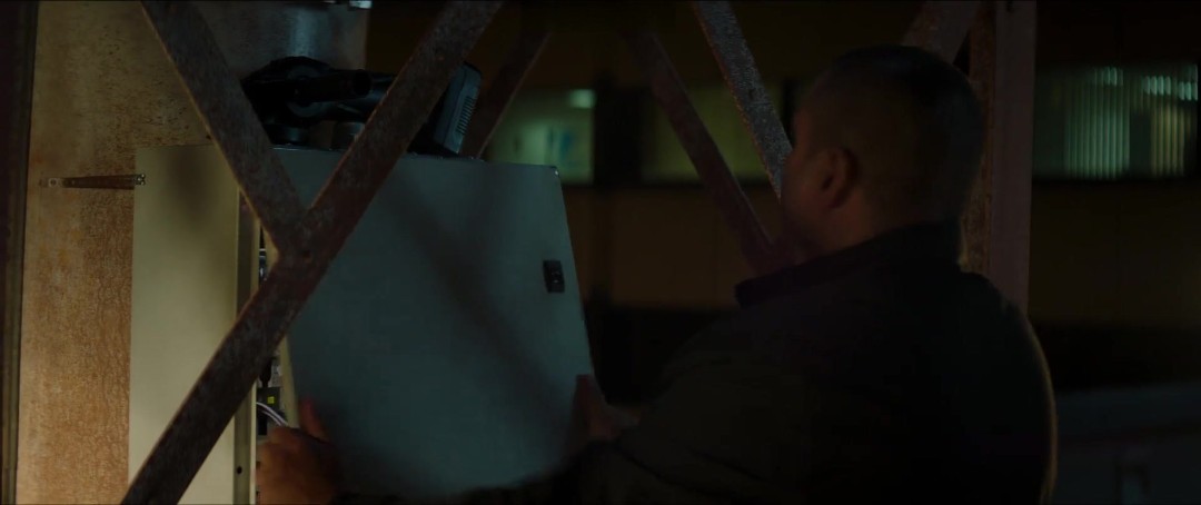 The Hitmans Wifes Bodyguard 2021 1080p HDRip X264-EVO The Hitmans Wifes Bodyguard 2021 1080p HDRip X264-EVO