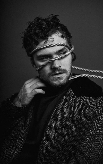 Finn Jones HlProDgy_o