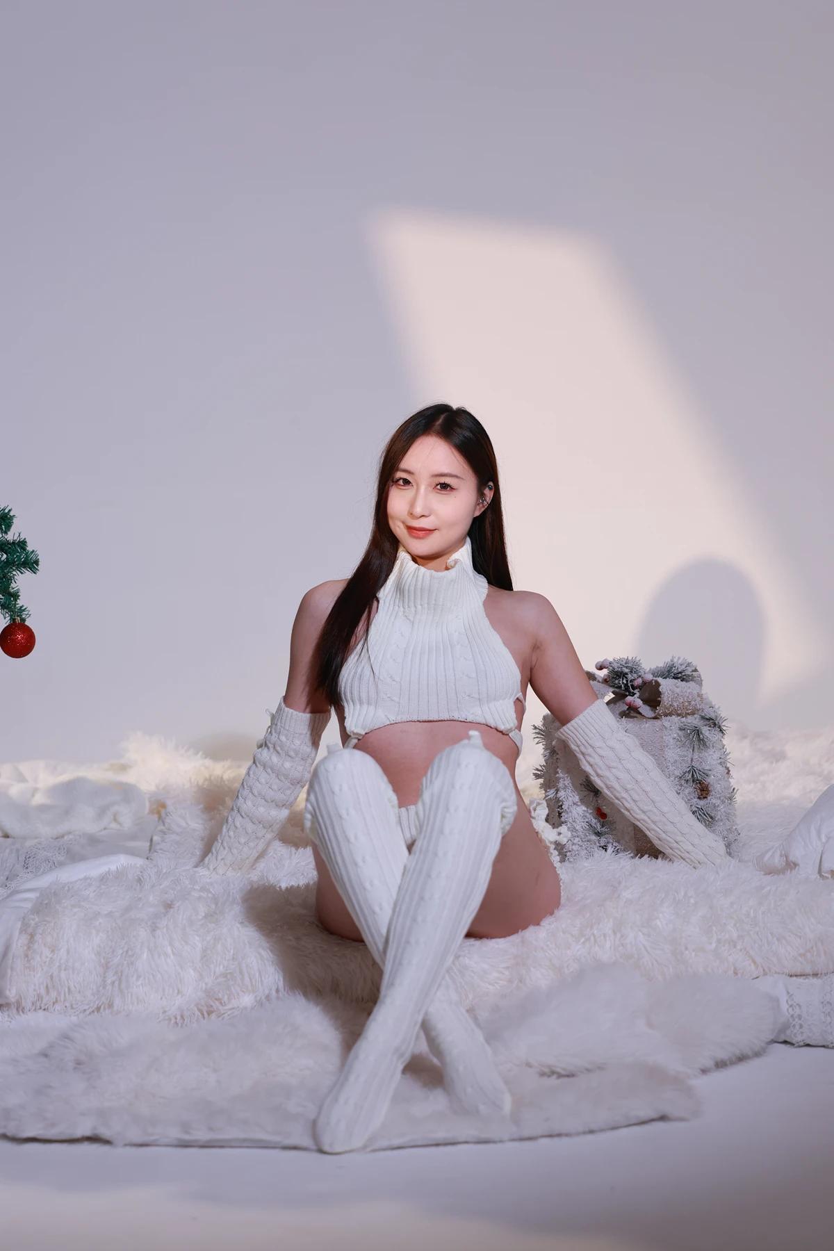 LiLi – 極品國模 大尺度 私拍 視圖 Set.01(14)