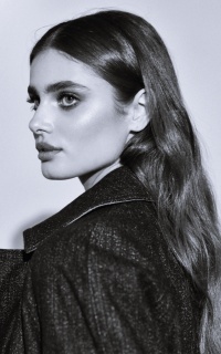 Taylor Marie Hill OVpa4mdF_o