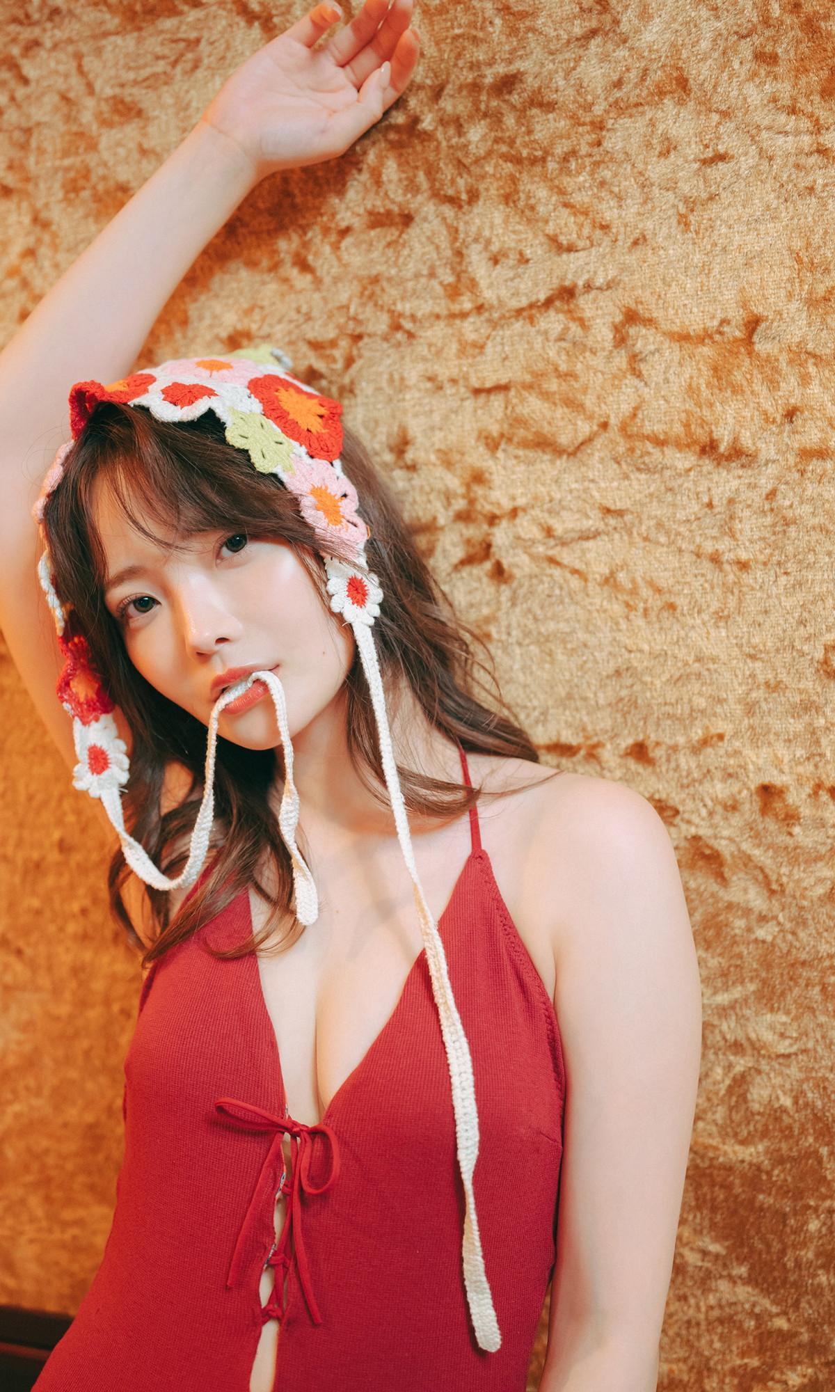 Himeka Araya 新谷姫加, 週プレ Photo Book 「絶好調！」 Set.01(15)