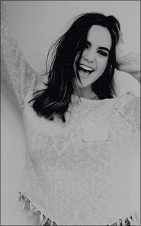 Bailee Madison AVp5a9LI_o