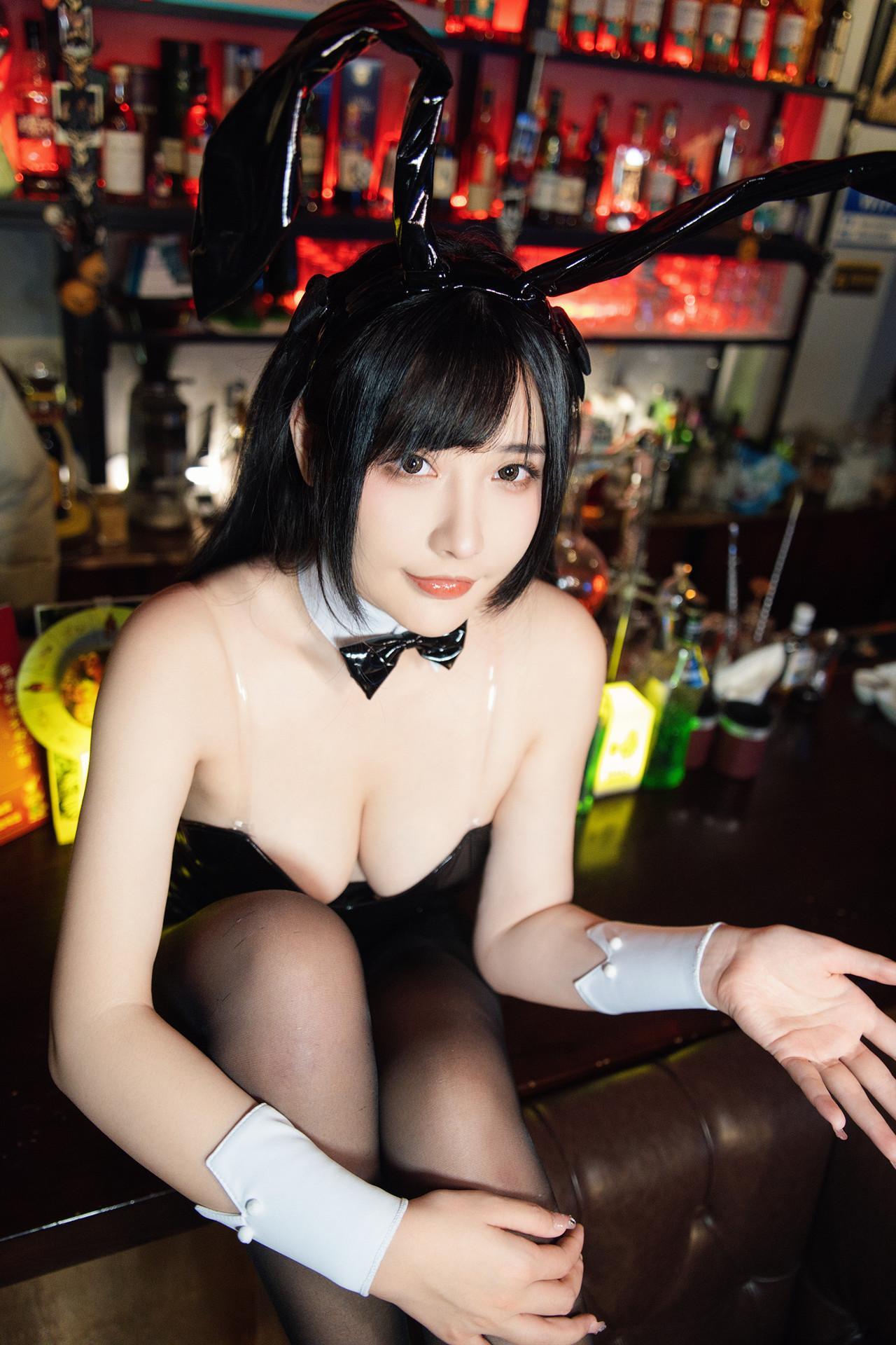 Cosplay 糖果果candy – 黑胶兔兔2 Set.01(9)