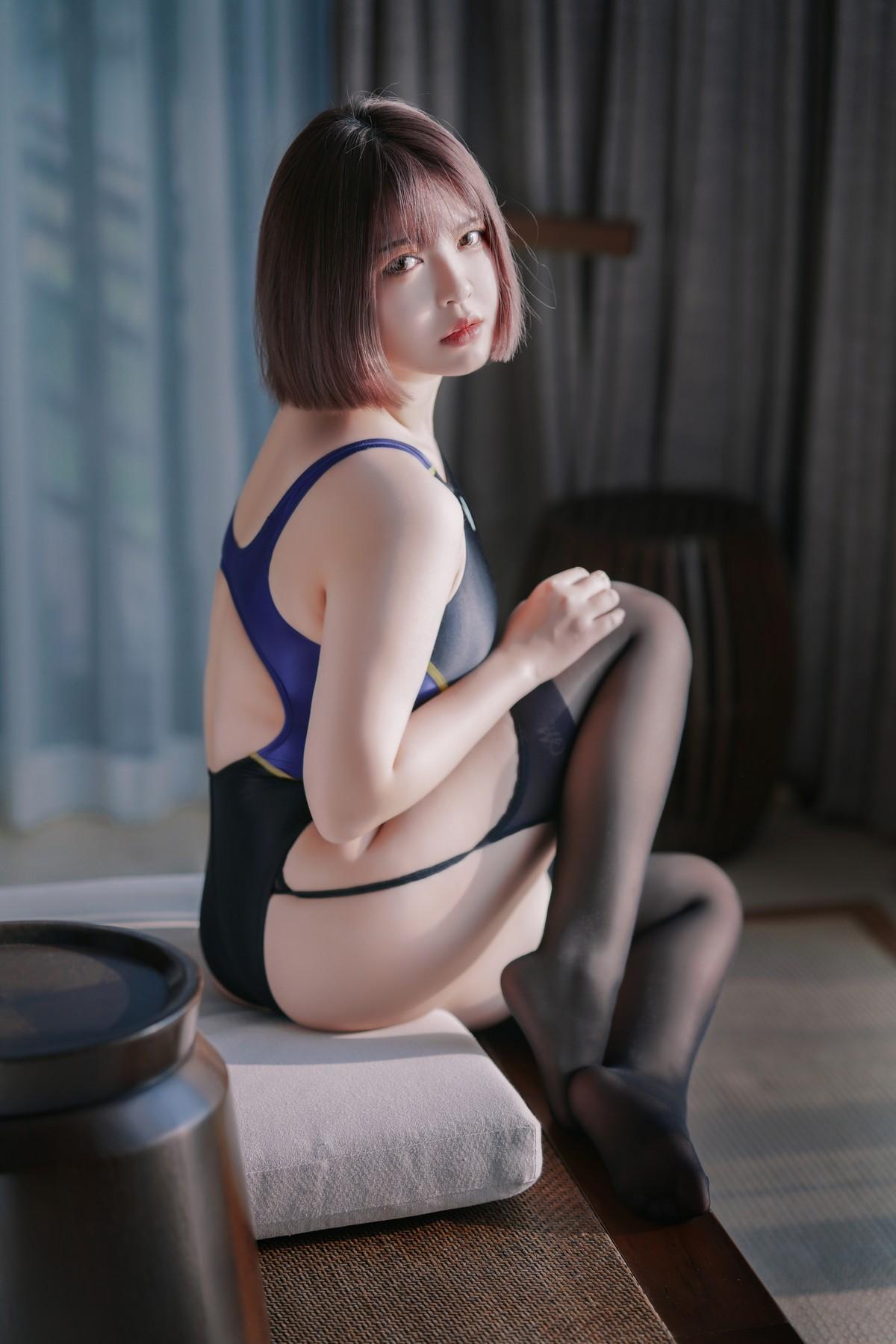 Cosplay 半半子 競泳水着を着た彼女(26)