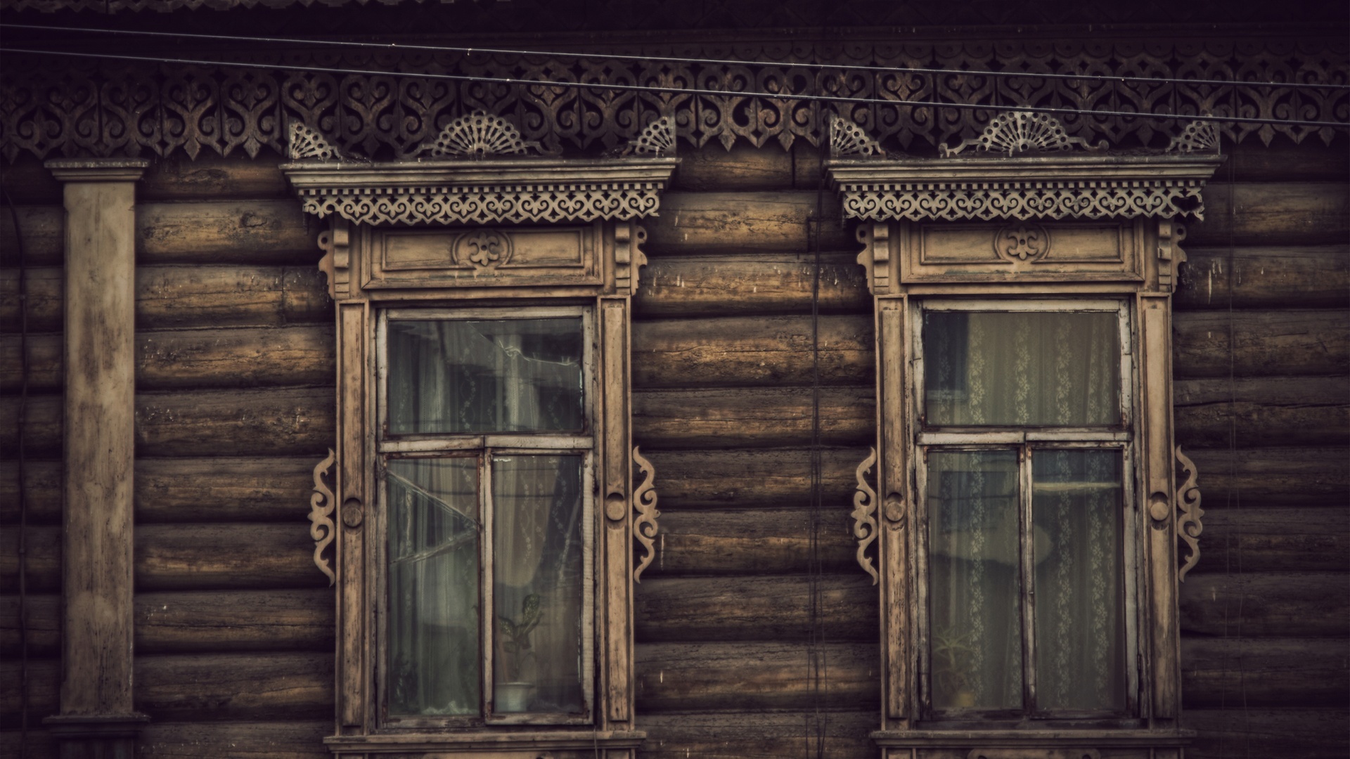 125 Siberian Wooden Houses [1920x1080]