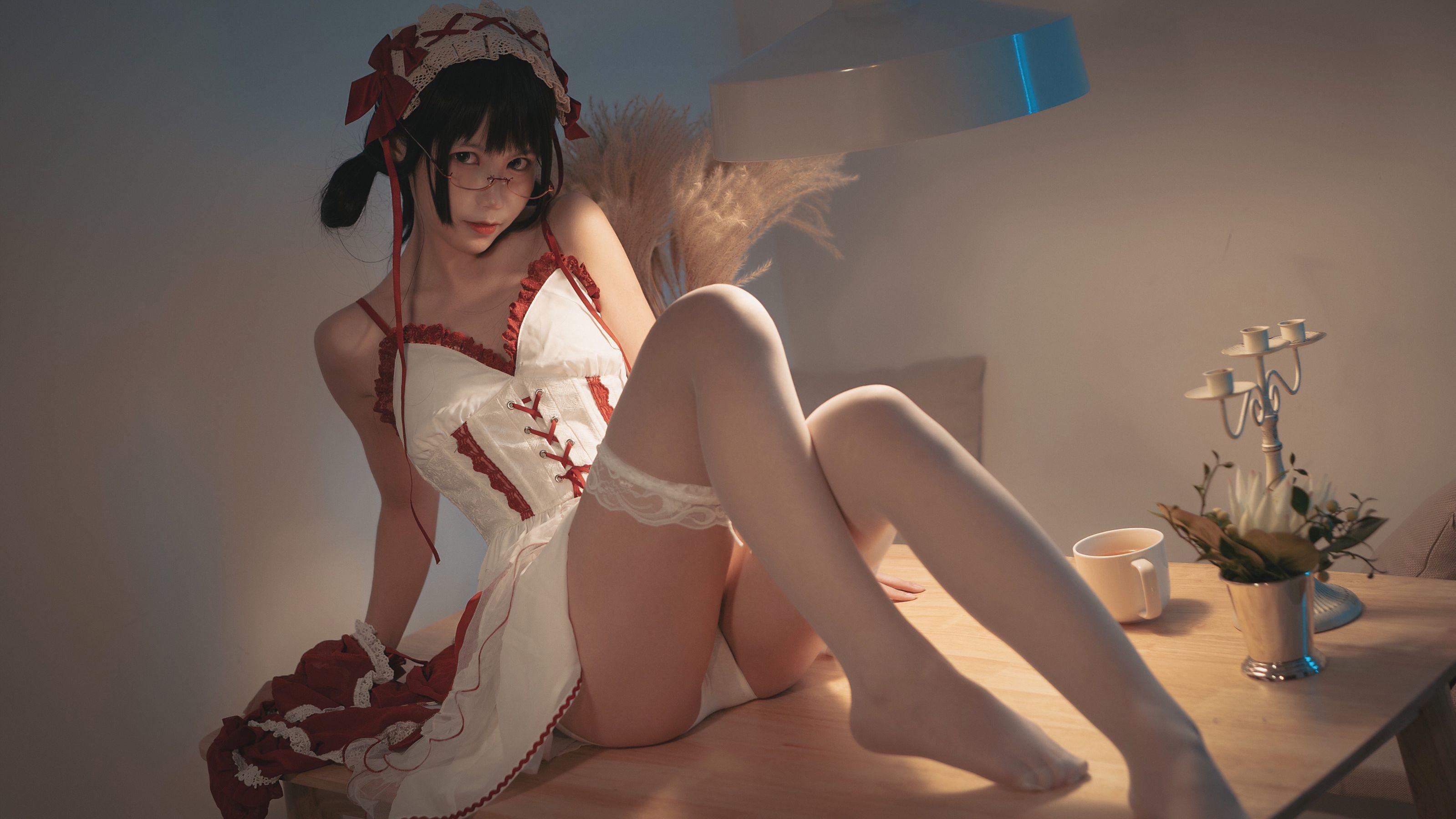 [网红Coser] 逐月su 《小红帽》 写真集(9)