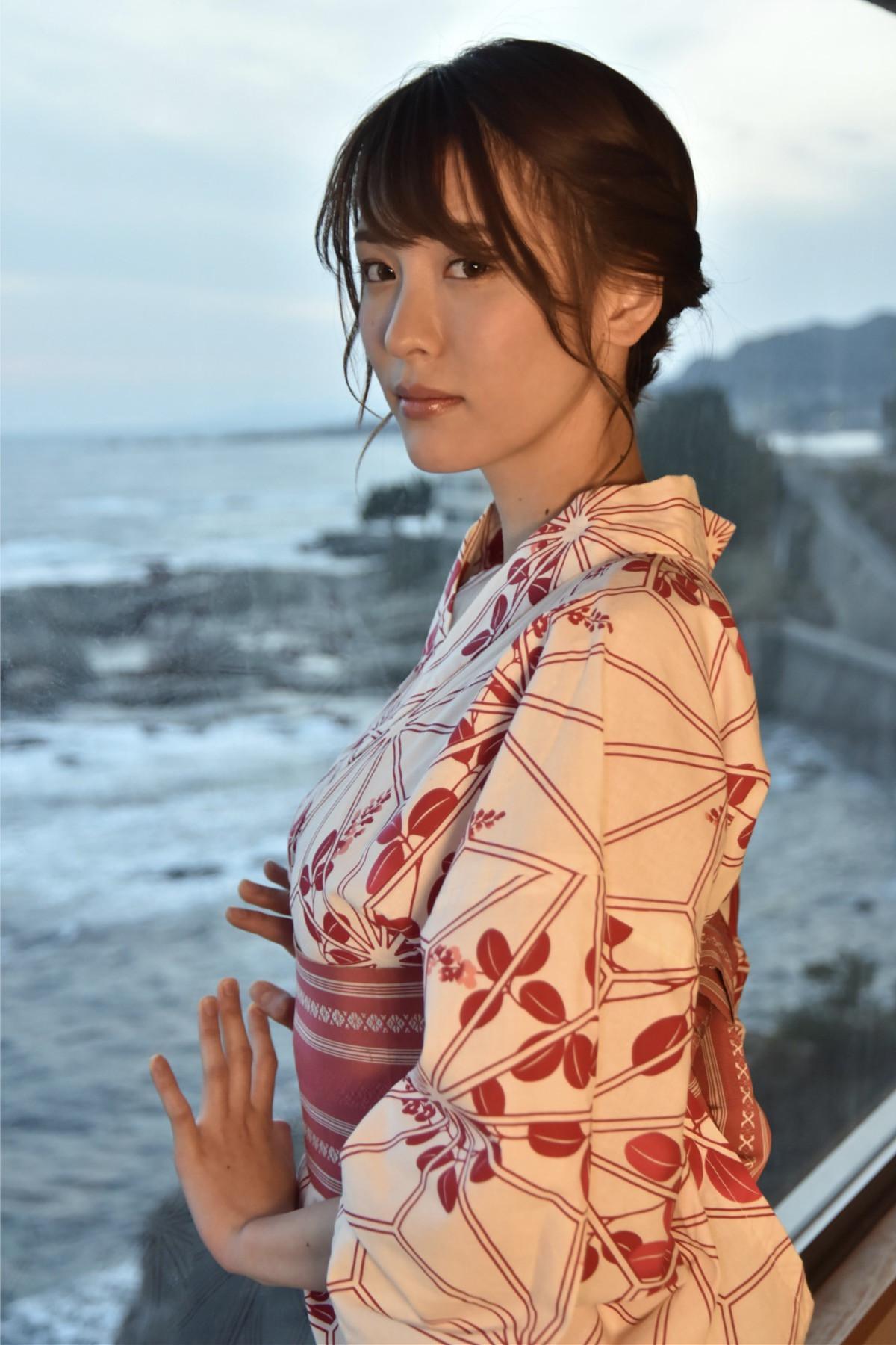 Sena Natsuki 奈月セナ, FLASHデジタル写真集 「初めての一泊二日温泉旅行」 Set.04(15)