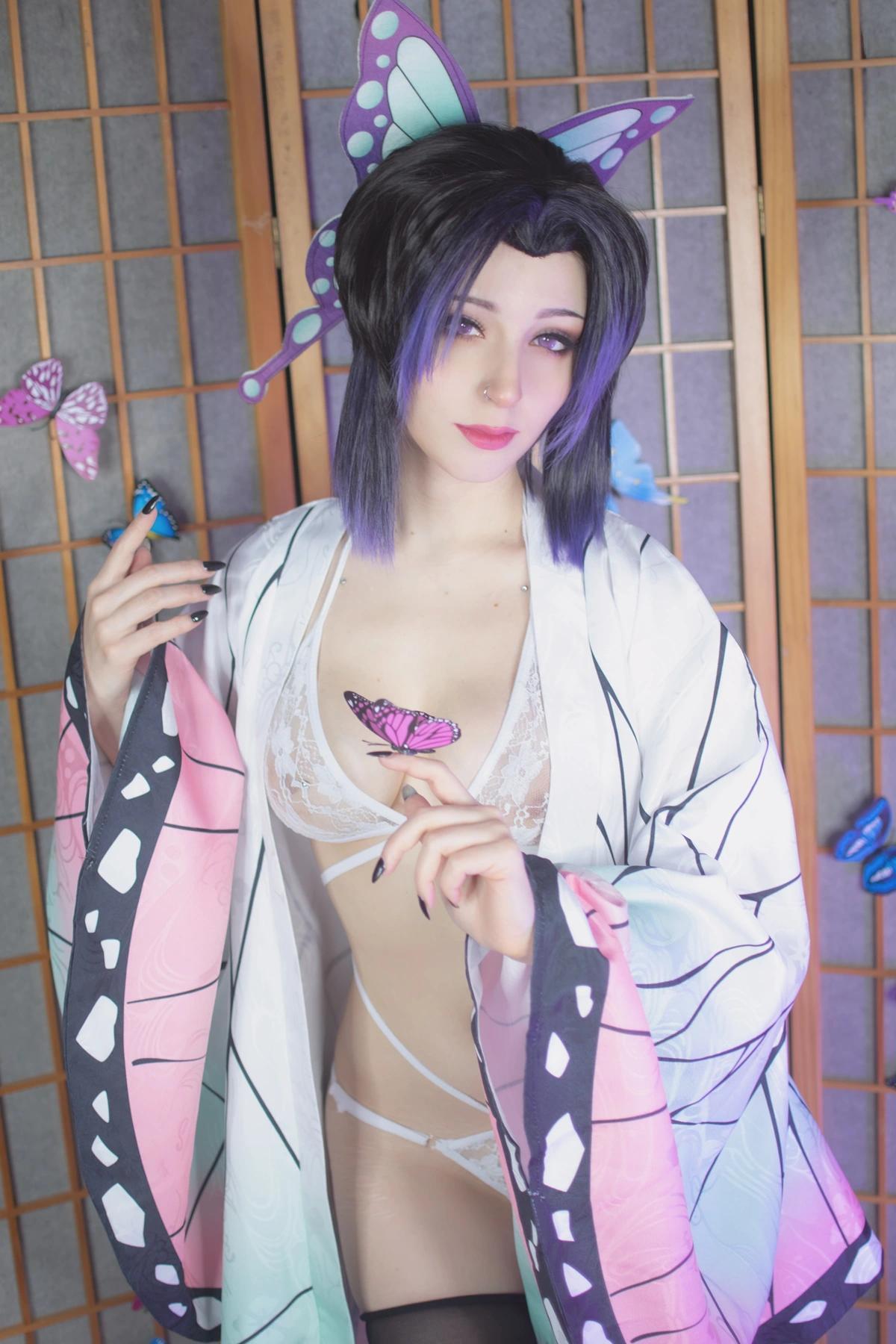 Cosplay Shiro Kitsune – Shinobu Kocho(2)