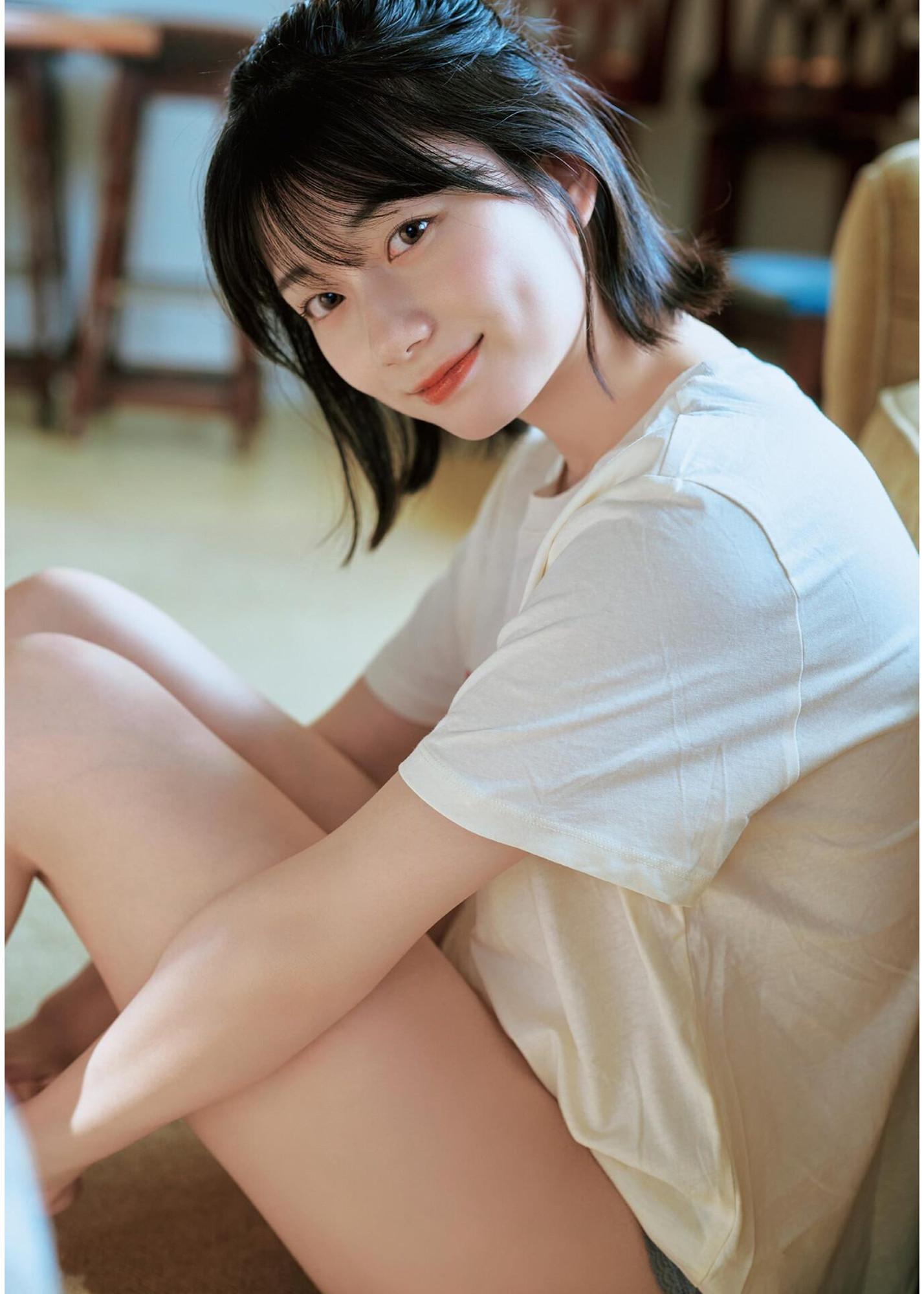 Kanna Seto 瀬戸環奈, 1st写真集 「Emerald」 Set.03(3)