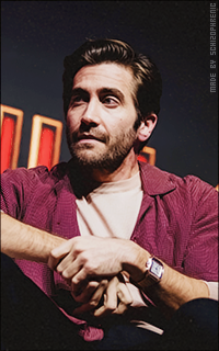 Jake Gyllenhaal - Page 4 HTKoa0No_o