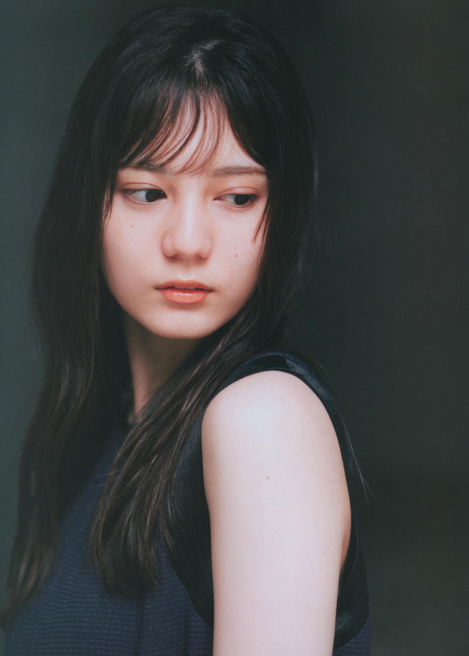 Nao Kosaka 小坂菜緒, B.L.T. 2022.11 (ビー・エル・ティー 2022年11月号)(14)