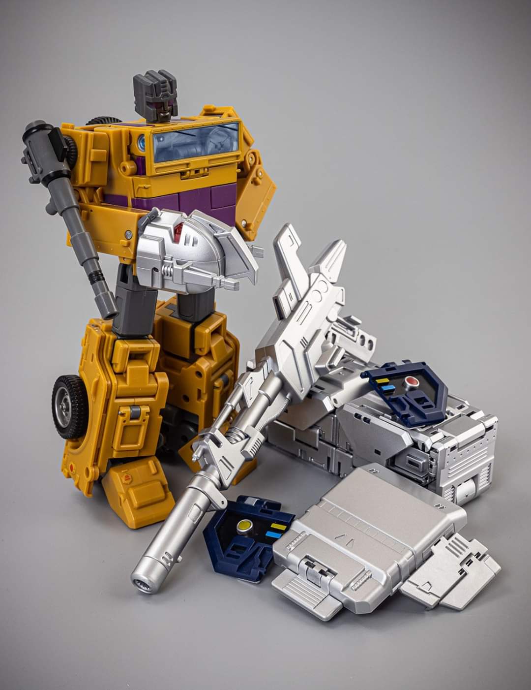 [Ocular Max] Produit Tiers - Jouet Assaultus (PS-13 à PS-17 Assaultus Malitia) - aka Bruticus - Page 4 MupUQgiu_o