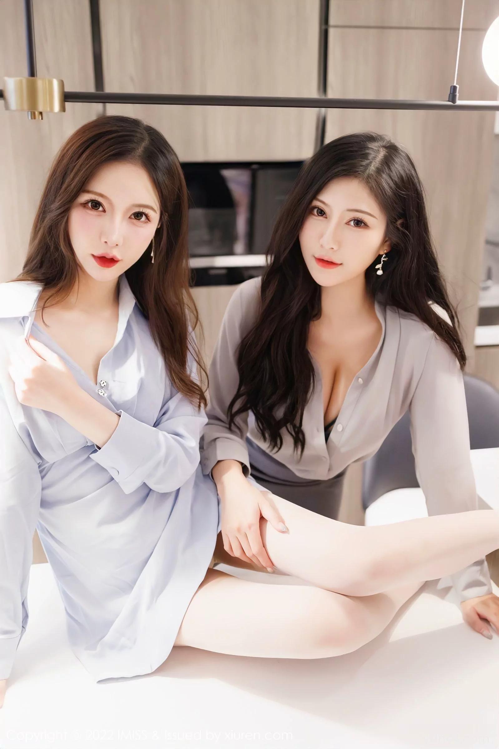 [IMISS爱蜜社] Vol.652 Lavinia肉肉与LindaLinda 白丝与原色丝袜组合OL系列(19)