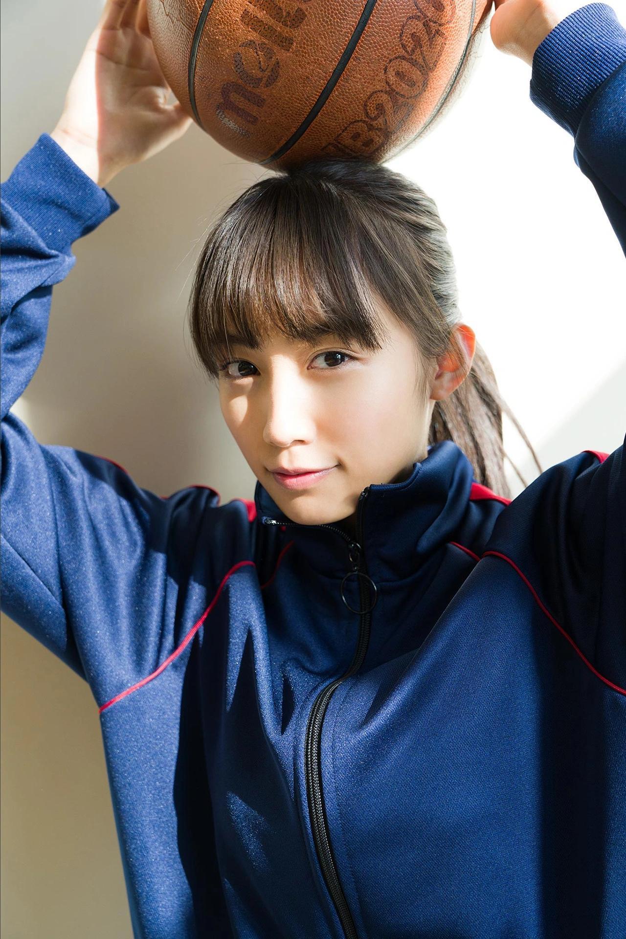 Hikari Kuroki 黒木ひかり, スピサン グラビアフォトブック 「神的美少女」 Set.02(4)