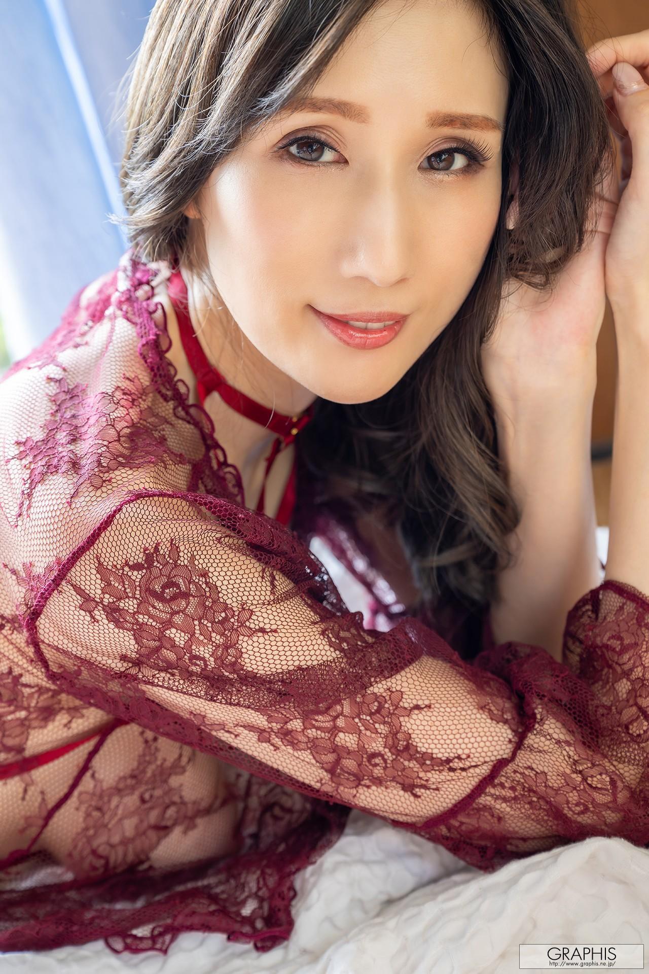 JULIA じゅりあ, Graphis Gals [Majesty] Vol.06(9)